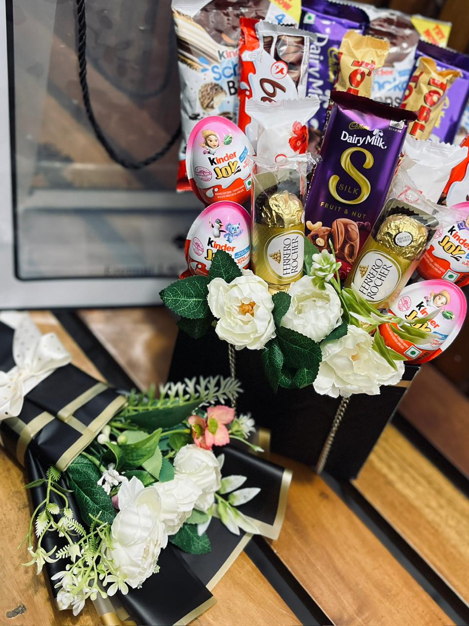 Deluxe Celebration Hamper